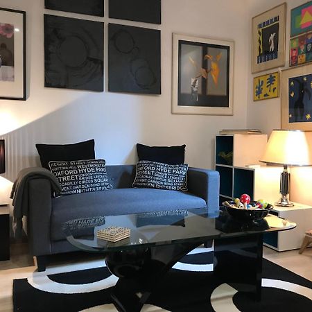 Artistic Designer Flat Appartamento Atene Esterno foto